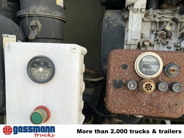 Renault Midliner S170 4x4, 6000l Wassertank - Φορτηγό βυτιοφόρο: φωτογραφία 2 Renault Midliner S170 4x4, 6000l Wassertank - Φορτηγό βυτιοφόρο: φωτογραφία 2