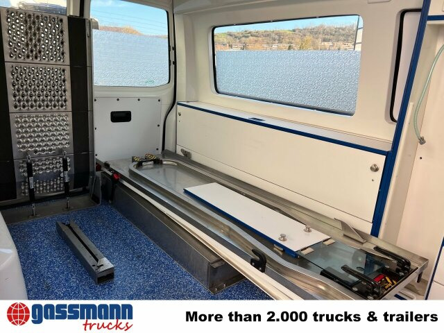 Ασθενοφόρο Volkswagen T5 2.5 TDI 4x2, Krankenwagen: φωτογραφία 11 Ασθενοφόρο Volkswagen T5 2.5 TDI 4x2, Krankenwagen: φωτογραφία 11