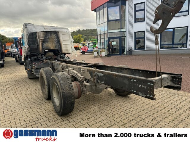 Φορτηγό ανατρεπόμενο Volvo FM 380 6x4 R mit Brandschaden: φωτογραφία 15