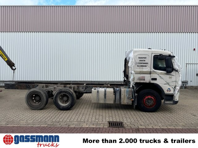 Φορτηγό ανατρεπόμενο Volvo FM 380 6x4 R mit Brandschaden: φωτογραφία 8