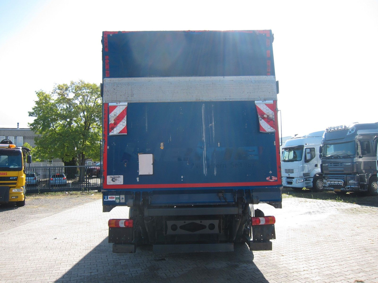 Mercedes-Benz Atego 1521 L Bordwande LBW 338tkm E6 - Φορτηγό μουσαμάς: φωτογραφία 4 Mercedes-Benz Atego 1521 L Bordwande LBW 338tkm E6 - Φορτηγό μουσαμάς: φωτογραφία 4