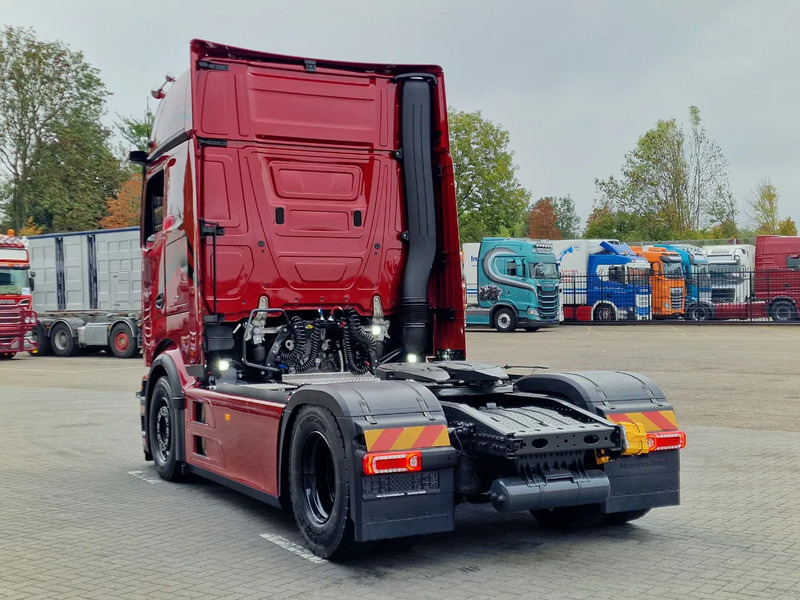 Mercedes-Benz Actros 1863 Pro Cab, Full Air, Retarder, Giga space, Style line, NEW, "Buffl interior" - Τράκτορας: φωτογραφία 5 Mercedes-Benz Actros 1863 Pro Cab, Full Air, Retarder, Giga space, Style line, NEW, "Buffl interior" - Τράκτορας: φωτογραφία 5