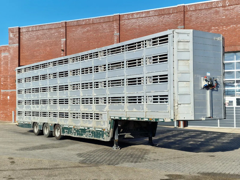 Pezzaioli 5 deck livestock trailer - Water & Ventilation - Loadlift - Folding floors - BPW Axle - 155M3 - Επικαθήμενο μεταφορά ζώων: φωτογραφία 3 Pezzaioli 5 deck livestock trailer - Water & Ventilation - Loadlift - Folding floors - BPW Axle - 155M3 - Επικαθήμενο μεταφορά ζώων: φωτογραφία 3