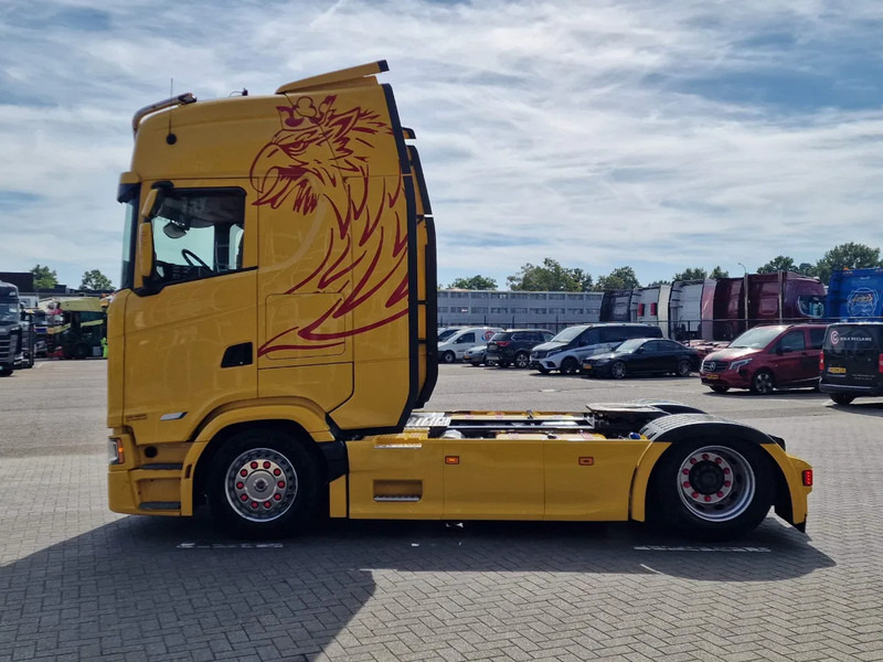 Scania 500S NGS Highline 4x2 - Only 38Tkm - Full spec - Retarder - Full air - Night clima - Τράκτορας: φωτογραφία 4 Scania 500S NGS Highline 4x2 - Only 38Tkm - Full spec - Retarder - Full air - Night clima - Τράκτορας: φωτογραφία 4