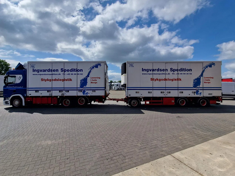 Scania R500 NGS B6X2NB / Trailer-Bygg 12-2004 / Frigobox Sidedoors / Rohrbahen / hooks - Φορτηγό ψυγείο: φωτογραφία 4 Scania R500 NGS B6X2NB / Trailer-Bygg 12-2004 / Frigobox Sidedoors / Rohrbahen / hooks - Φορτηγό ψυγείο: φωτογραφία 4