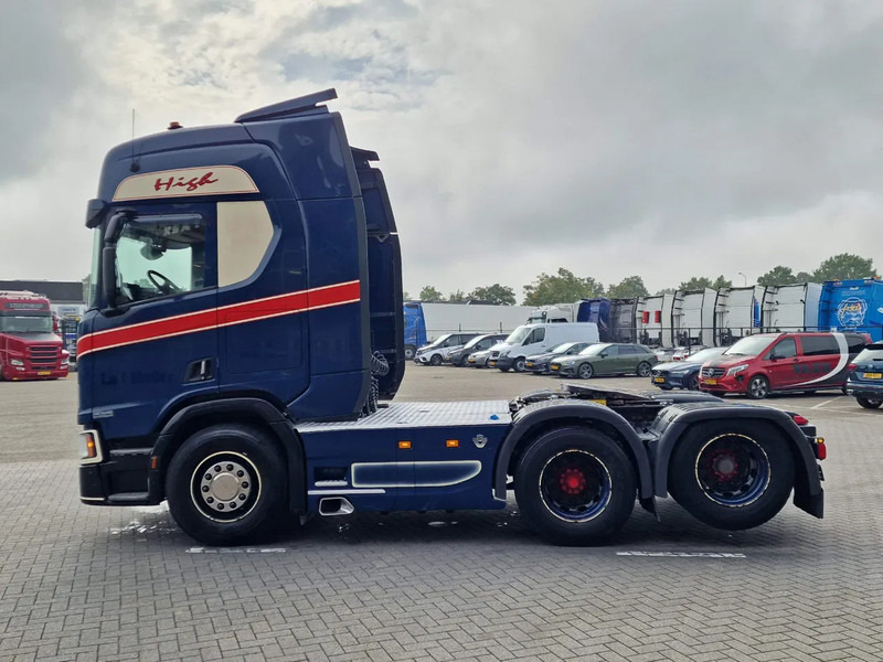 Scania R520 V8 NGS Highline 6x2 - PTO/Hydraulic - Full air - 2.95 WB - Navi - Fridge - Sliding 5th wheel - Τράκτορας: φωτογραφία 4 Scania R520 V8 NGS Highline 6x2 - PTO/Hydraulic - Full air - 2.95 WB - Navi - Fridge - Sliding 5th wheel - Τράκτορας: φωτογραφία 4
