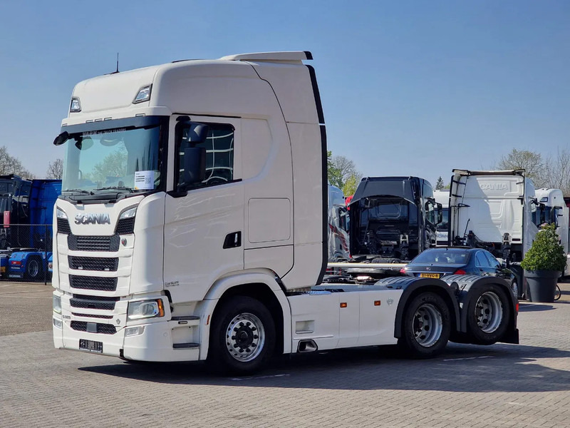 Scania S580 V8 NGS Highline 6x2 - Retarder - Full air - 3.15 WB - Navi - Led - Τράκτορας: φωτογραφία 3 Scania S580 V8 NGS Highline 6x2 - Retarder - Full air - 3.15 WB - Navi - Led - Τράκτορας: φωτογραφία 3