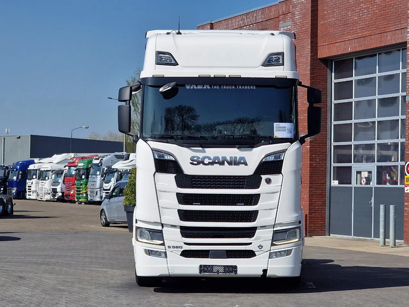 Scania S580 V8 NGS Highline 6x2 - Retarder - Full air - 3.15 WB - Navi - Led - Τράκτορας: φωτογραφία 2 Scania S580 V8 NGS Highline 6x2 - Retarder - Full air - 3.15 WB - Navi - Led - Τράκτορας: φωτογραφία 2