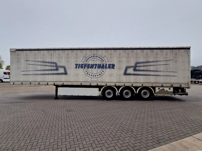 Schwarzmüller Tautliner 3 axle - Loadlift - Lift axle - BPW Axle - Lift axle - Alloy wheels - Επικαθήμενο κουρτίνα: φωτογραφία 4 Schwarzmüller Tautliner 3 axle - Loadlift - Lift axle - BPW Axle - Lift axle - Alloy wheels - Επικαθήμενο κουρτίνα: φωτογραφία 4