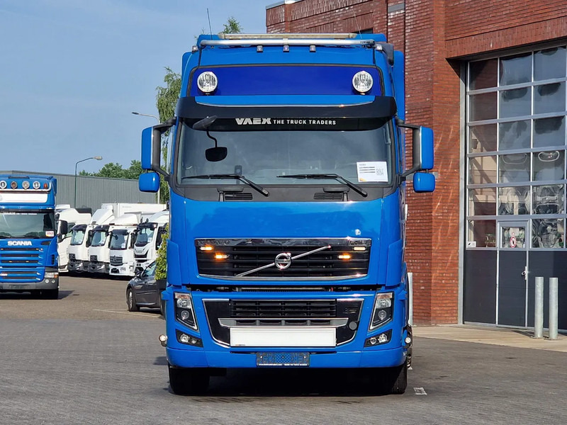 Volvo FH 16.700 Globetrotter 6x2*4 - Palfinger T20 Hook - Retarder - Steering axle - Φορτηγό φόρτωσης γάντζου: φωτογραφία 4 Volvo FH 16.700 Globetrotter 6x2*4 - Palfinger T20 Hook - Retarder - Steering axle - Φορτηγό φόρτωσης γάντζου: φωτογραφία 4