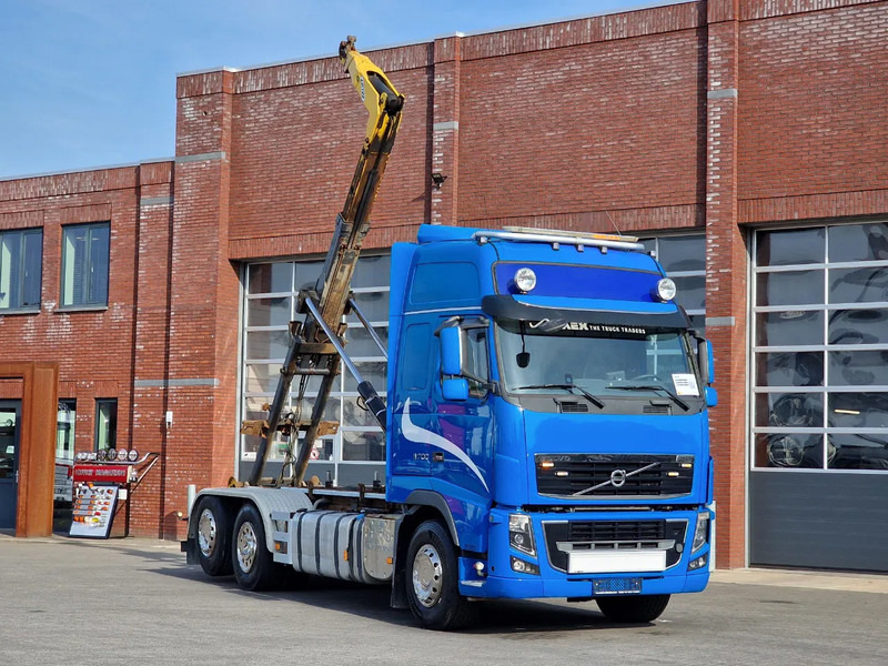 Volvo FH 16.700 Globetrotter 6x2*4 - Palfinger T20 Hook - Retarder - Steering axle - Φορτηγό φόρτωσης γάντζου: φωτογραφία 1 Volvo FH 16.700 Globetrotter 6x2*4 - Palfinger T20 Hook - Retarder - Steering axle - Φορτηγό φόρτωσης γάντζου: φωτογραφία 1