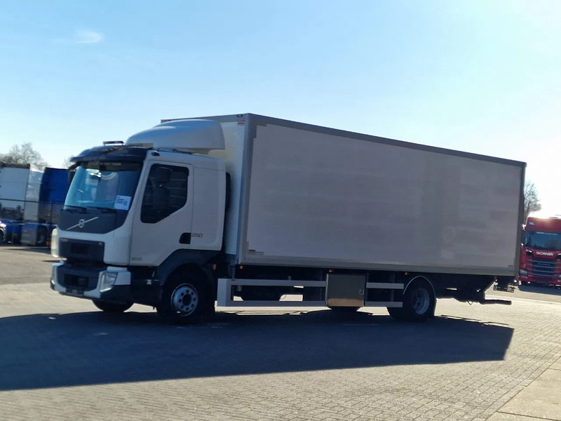 Volvo FL 250 4x2 Box truck, loading lift, 12T - Φορτηγό κόφα: φωτογραφία 3 Volvo FL 250 4x2 Box truck, loading lift, 12T - Φορτηγό κόφα: φωτογραφία 3