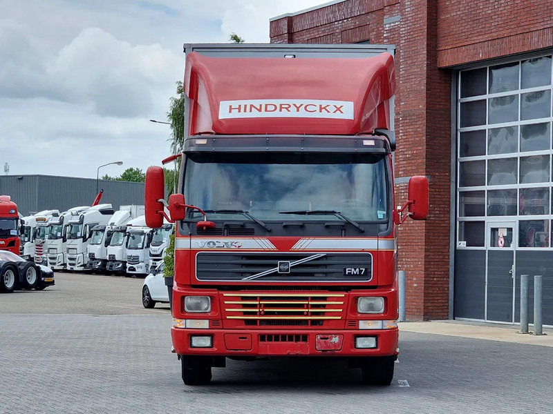 Volvo FM 250 4x- Livestock 2 deck - Lifting floors - Loadlift - Manual gearbox - Φορτηγό μεταφορά ζώων: φωτογραφία 2 Volvo FM 250 4x- Livestock 2 deck - Lifting floors - Loadlift - Manual gearbox - Φορτηγό μεταφορά ζώων: φωτογραφία 2