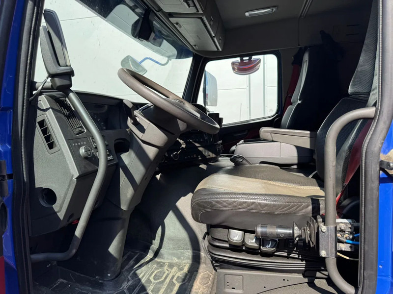 Volvo FMX 410 6x2*4 - JOAB Hooklift 20T - Euro 6 - Full air - Φορτηγό φόρτωσης γάντζου: φωτογραφία 5 Volvo FMX 410 6x2*4 - JOAB Hooklift 20T - Euro 6 - Full air - Φορτηγό φόρτωσης γάντζου: φωτογραφία 5