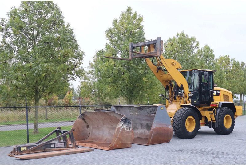 Caterpillar 938 M | 2X BUCKET | JIB | FORKS | BSS | GOOD CONDITION - Ελαστιχοφόρος φορτωτής: φωτογραφία 2 Caterpillar 938 M | 2X BUCKET | JIB | FORKS | BSS | GOOD CONDITION - Ελαστιχοφόρος φορτωτής: φωτογραφία 2