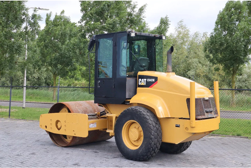 Caterpillar CS423 E | AIRCO | GOOD WORKING | BW 177 - Οδοστρωτήρας: φωτογραφία 3 Caterpillar CS423 E | AIRCO | GOOD WORKING | BW 177 - Οδοστρωτήρας: φωτογραφία 3