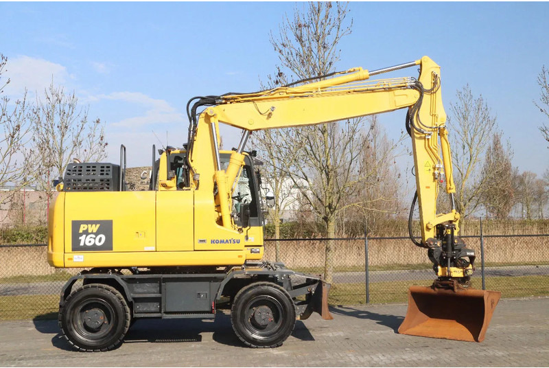 Komatsu PW160-11 | ENGCON TILTROTATOR | BUCKET | TRAILER HYDR. - Τροχοφόρος εκσκαφέας: φωτογραφία 4 Komatsu PW160-11 | ENGCON TILTROTATOR | BUCKET | TRAILER HYDR. - Τροχοφόρος εκσκαφέας: φωτογραφία 4