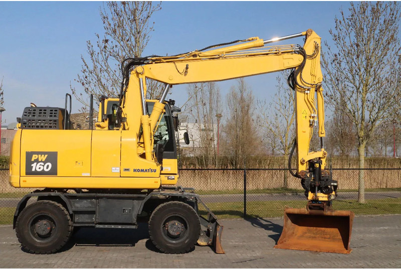 Komatsu PW160-11 | ENGCON TILTROTATOR | BUCKET | TRAILER HYDR. - Τροχοφόρος εκσκαφέας: φωτογραφία 4 Komatsu PW160-11 | ENGCON TILTROTATOR | BUCKET | TRAILER HYDR. - Τροχοφόρος εκσκαφέας: φωτογραφία 4