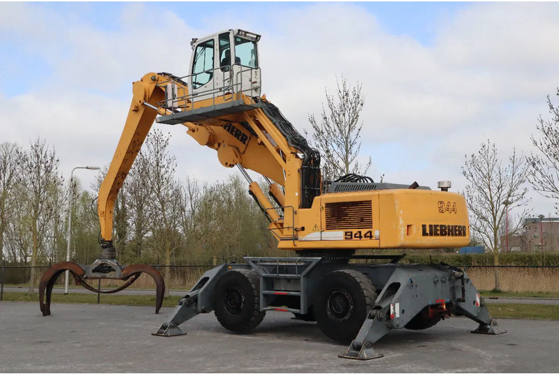 Liebherr A944 C HD | LOG GRAPPLE | HOLZGREIFER | TIMBER - Μηχάνημα Διαχείρισης Υλικών: φωτογραφία 3 Liebherr A944 C HD | LOG GRAPPLE | HOLZGREIFER | TIMBER - Μηχάνημα Διαχείρισης Υλικών: φωτογραφία 3
