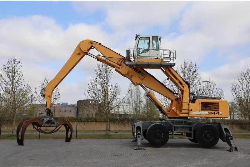 Liebherr A944 C HD | LOG GRAPPLE | HOLZGREIFER | TIMBER - Μηχάνημα Διαχείρισης Υλικών: φωτογραφία 1 Liebherr A944 C HD | LOG GRAPPLE | HOLZGREIFER | TIMBER - Μηχάνημα Διαχείρισης Υλικών: φωτογραφία 1