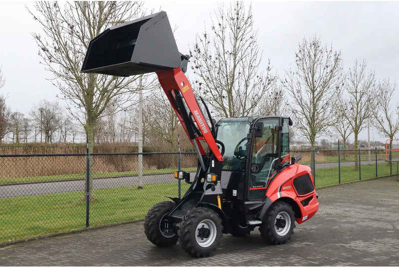 Manitou MLA 5-50 H | BUCKET | QUICK COUPLER | NEW UNUSED - Ελαστιχοφόρος φορτωτής: φωτογραφία 2 Manitou MLA 5-50 H | BUCKET | QUICK COUPLER | NEW UNUSED - Ελαστιχοφόρος φορτωτής: φωτογραφία 2
