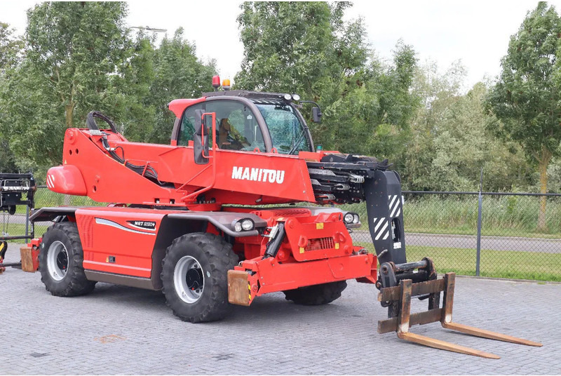 Manitou MRT 2150 + S2 | REMOTE | FORKS | 3-TON WINCH - Τηλεσκοπικός φορτωτής: φωτογραφία 5 Manitou MRT 2150 + S2 | REMOTE | FORKS | 3-TON WINCH - Τηλεσκοπικός φορτωτής: φωτογραφία 5