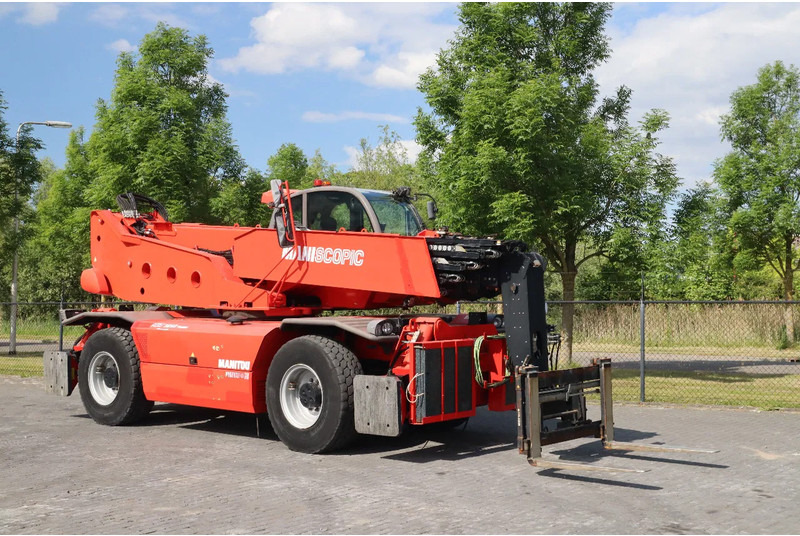 Manitou MRT 3050 | JIBWINCH | FORKS | HOOK | PYROBAN - Τηλεσκοπικός φορτωτής: φωτογραφία 5 Manitou MRT 3050 | JIBWINCH | FORKS | HOOK | PYROBAN - Τηλεσκοπικός φορτωτής: φωτογραφία 5