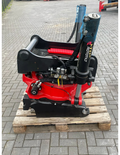 ROTOTILT R8 | S80 | FULL SET | JOYSTICKS | NEW / UNUSED | ICS | LHV | ILS | SC - Σύστημα tiltrotator για Κατασκευή μηχανήματα: φωτογραφία 4 ROTOTILT R8 | S80 | FULL SET | JOYSTICKS | NEW / UNUSED | ICS | LHV | ILS | SC - Σύστημα tiltrotator για Κατασκευή μηχανήματα: φωτογραφία 4