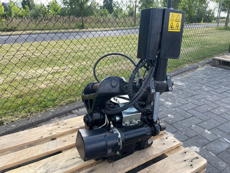 STEELWRIST X06 S40 | TILT ROTATOR | VLS | FPL | FF | NEW / UNUSED - Σύστημα tiltrotator για Κατασκευή μηχανήματα: φωτογραφία 3 STEELWRIST X06 S40 | TILT ROTATOR | VLS | FPL | FF | NEW / UNUSED - Σύστημα tiltrotator για Κατασκευή μηχανήματα: φωτογραφία 3