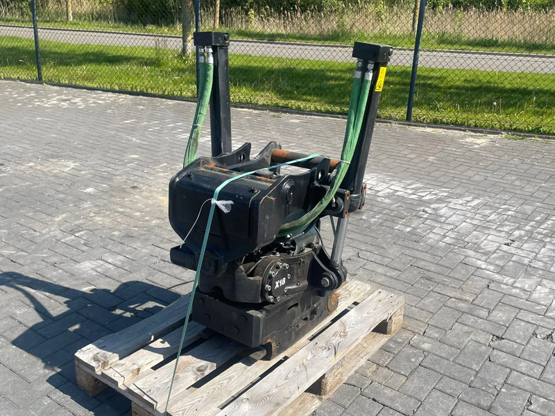 STEELWRIST X18 SQ60-5 | S60 | OILQUICK SYSTEM | CLS - Σύστημα tiltrotator για Κατασκευή μηχανήματα: φωτογραφία 1 STEELWRIST X18 SQ60-5 | S60 | OILQUICK SYSTEM | CLS - Σύστημα tiltrotator για Κατασκευή μηχανήματα: φωτογραφία 1
