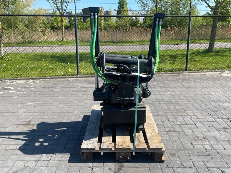 STEELWRIST X26 SQ70 | S70 | OILQUICK | ROTOTILT | NEW / UNUSED - Σύστημα tiltrotator για Κατασκευή μηχανήματα: φωτογραφία 2 STEELWRIST X26 SQ70 | S70 | OILQUICK | ROTOTILT | NEW / UNUSED - Σύστημα tiltrotator για Κατασκευή μηχανήματα: φωτογραφία 2