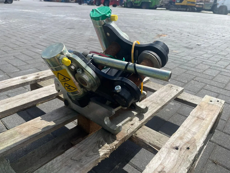 Sanderson STEELWRIST TMX S30 -180HA | TILT QUICKCOUPLER | TILTING COUPLER | NEW - Σύστημα tiltrotator για Κατασκευή μηχανήματα: φωτογραφία 5 Sanderson STEELWRIST TMX S30 -180HA | TILT QUICKCOUPLER | TILTING COUPLER | NEW - Σύστημα tiltrotator για Κατασκευή μηχανήματα: φωτογραφία 5