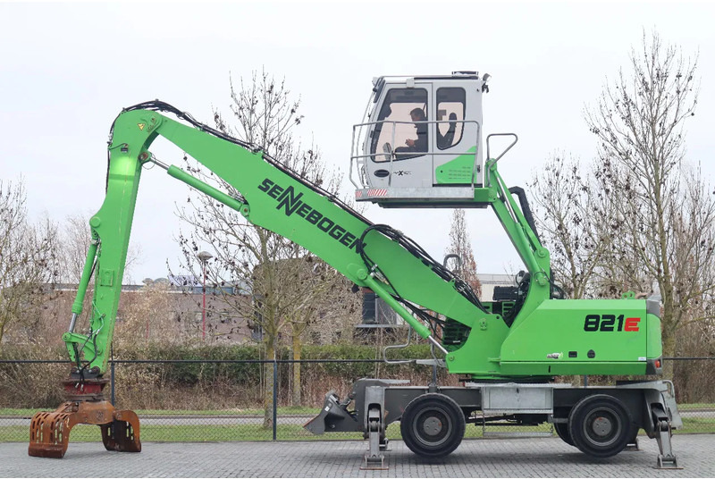 Sennebogen 821E | 821 E | SORTING GRAB | DOZERBLADE | GREAT CONDITION - Μηχάνημα Διαχείρισης Υλικών: φωτογραφία 1 Sennebogen 821E | 821 E | SORTING GRAB | DOZERBLADE | GREAT CONDITION - Μηχάνημα Διαχείρισης Υλικών: φωτογραφία 1