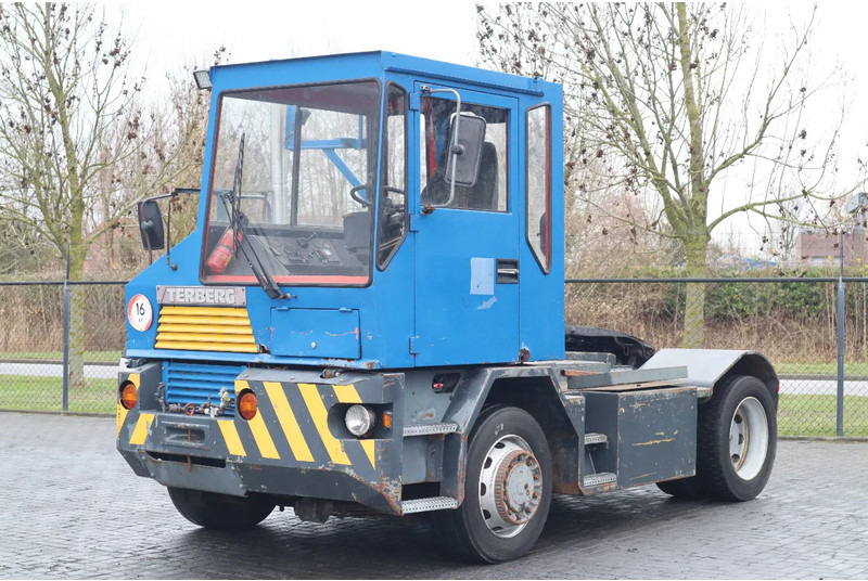 Terberg RT 20 | 4X4 | TERMINAL TRACTOR | DUTCH REG. - Τράκτορες τελωνείων: φωτογραφία 2 Terberg RT 20 | 4X4 | TERMINAL TRACTOR | DUTCH REG. - Τράκτορες τελωνείων: φωτογραφία 2