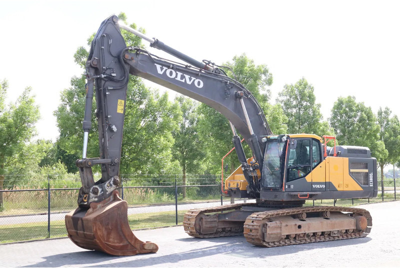 Volvo EC380EL | EC 380 EL | BUCKET | QUICK COUPLER - Ερπυστριοφόρος εκσκαφέας: φωτογραφία 2 Volvo EC380EL | EC 380 EL | BUCKET | QUICK COUPLER - Ερπυστριοφόρος εκσκαφέας: φωτογραφία 2