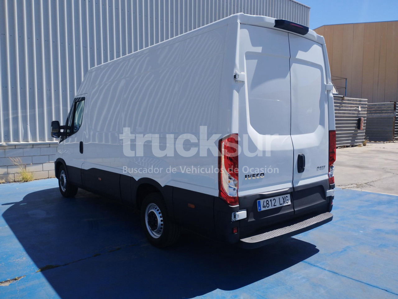 IVECO DAILY 35S16 F 12M3 - Επαγγελματικό αυτοκίνητο κόφα: φωτογραφία 3 IVECO DAILY 35S16 F 12M3 - Επαγγελματικό αυτοκίνητο κόφα: φωτογραφία 3
