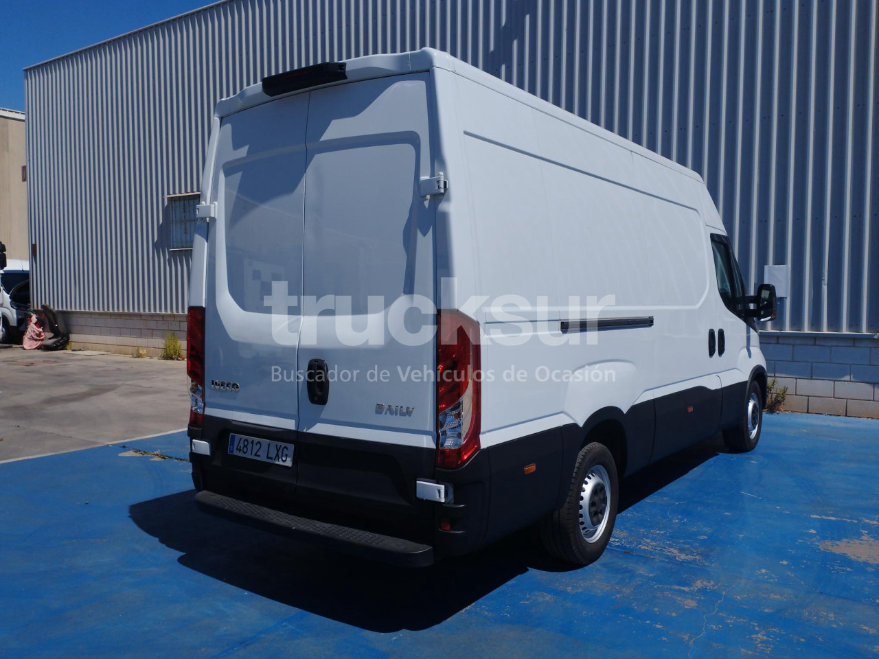 IVECO DAILY 35S16 F 12M3 - Επαγγελματικό αυτοκίνητο κόφα: φωτογραφία 4 IVECO DAILY 35S16 F 12M3 - Επαγγελματικό αυτοκίνητο κόφα: φωτογραφία 4
