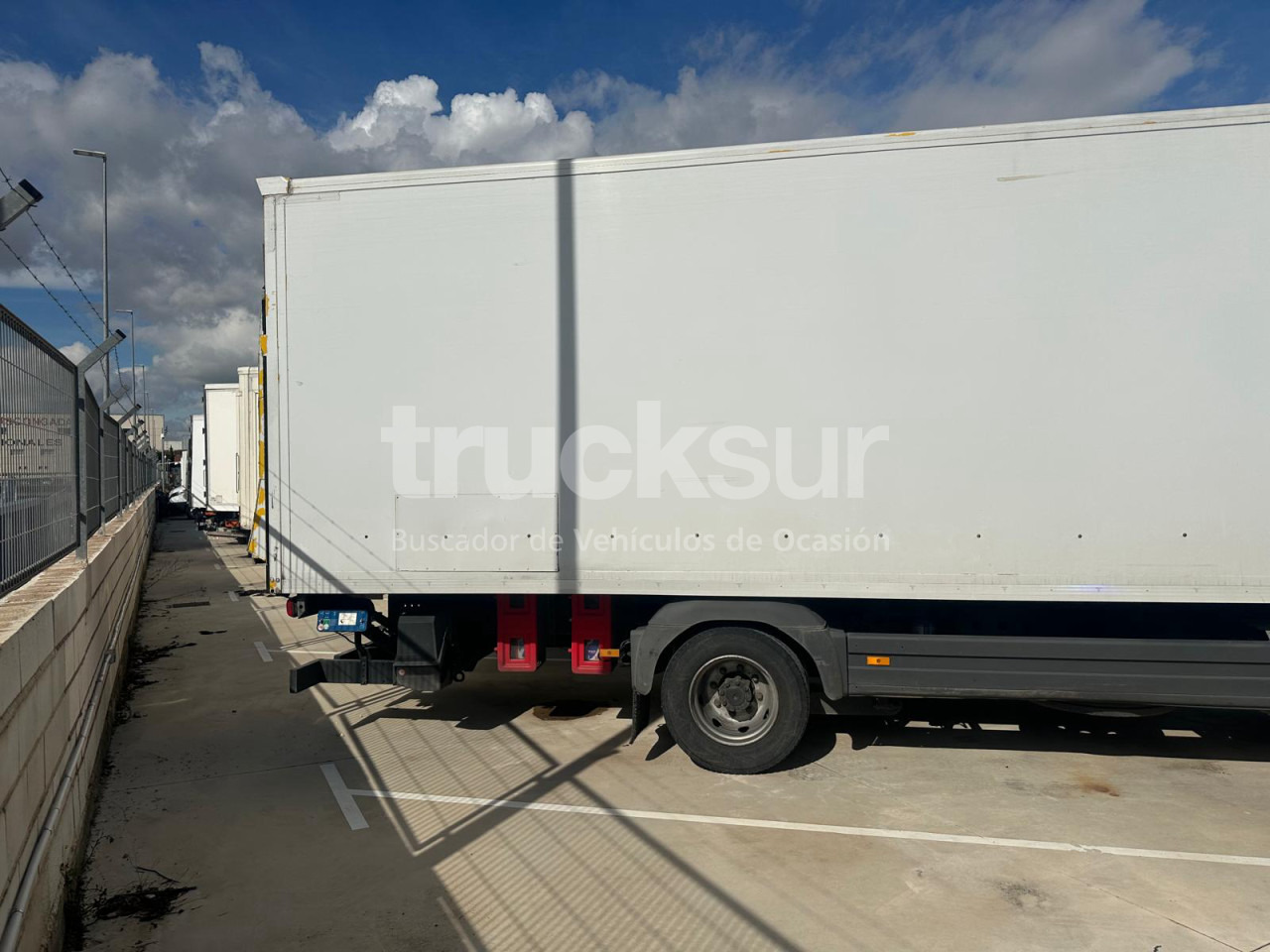 MERCEDES ATEGO - Φορτηγό κόφα: φωτογραφία 4 MERCEDES ATEGO - Φορτηγό κόφα: φωτογραφία 4