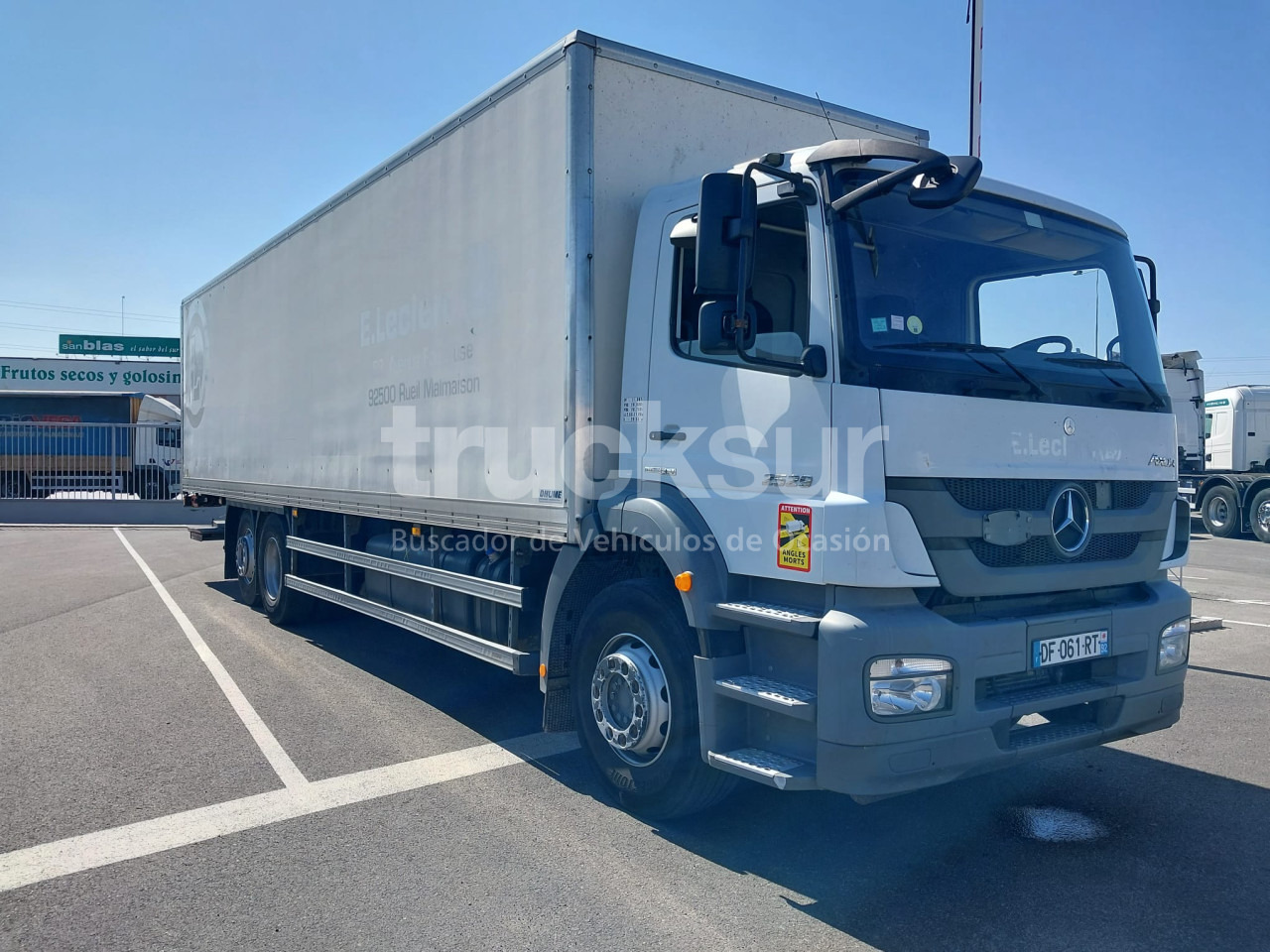 MERCEDES AXOR 2529 ejes 6x2*4 - Φορτηγό κόφα: φωτογραφία 2 MERCEDES AXOR 2529 ejes 6x2*4 - Φορτηγό κόφα: φωτογραφία 2