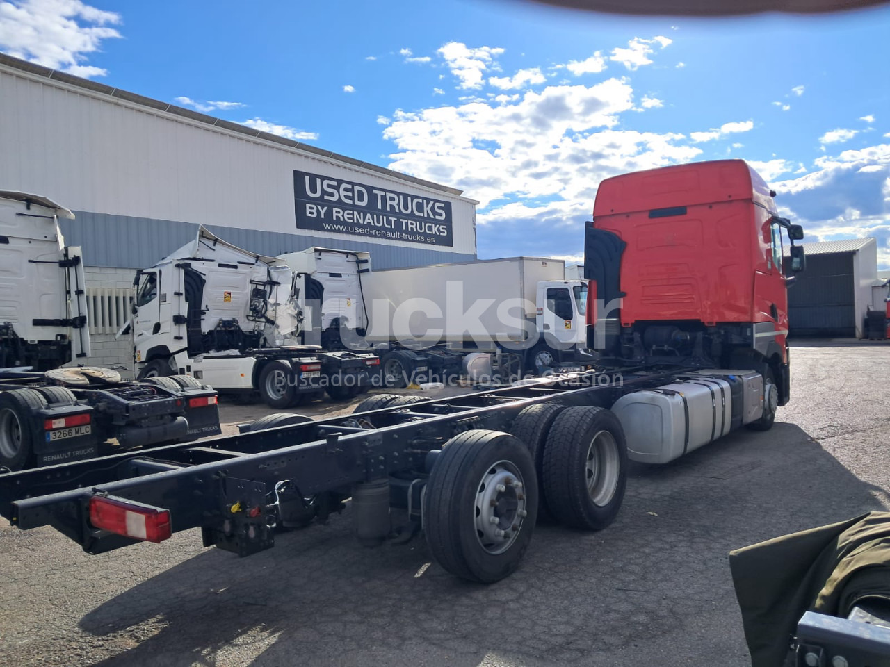 RENAULT T480 HIGH SLEEPER CAB 6X2*4 ejes 6x2*4 - Φορτηγό σασί: φωτογραφία 3 RENAULT T480 HIGH SLEEPER CAB 6X2*4 ejes 6x2*4 - Φορτηγό σασί: φωτογραφία 3