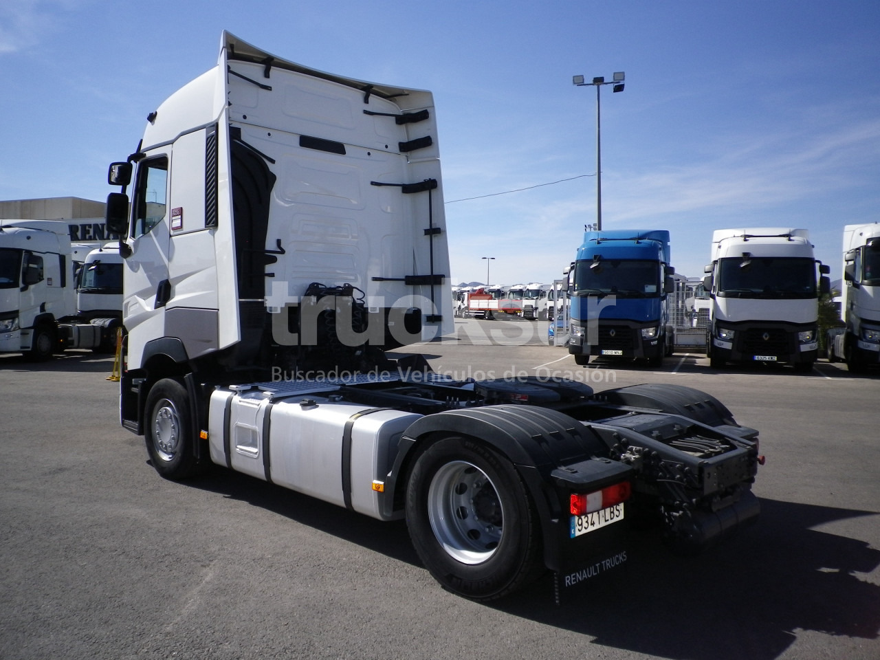RENAULT T520 HIGH SLEEPER CAB - Τράκτορας: φωτογραφία 4 RENAULT T520 HIGH SLEEPER CAB - Τράκτορας: φωτογραφία 4