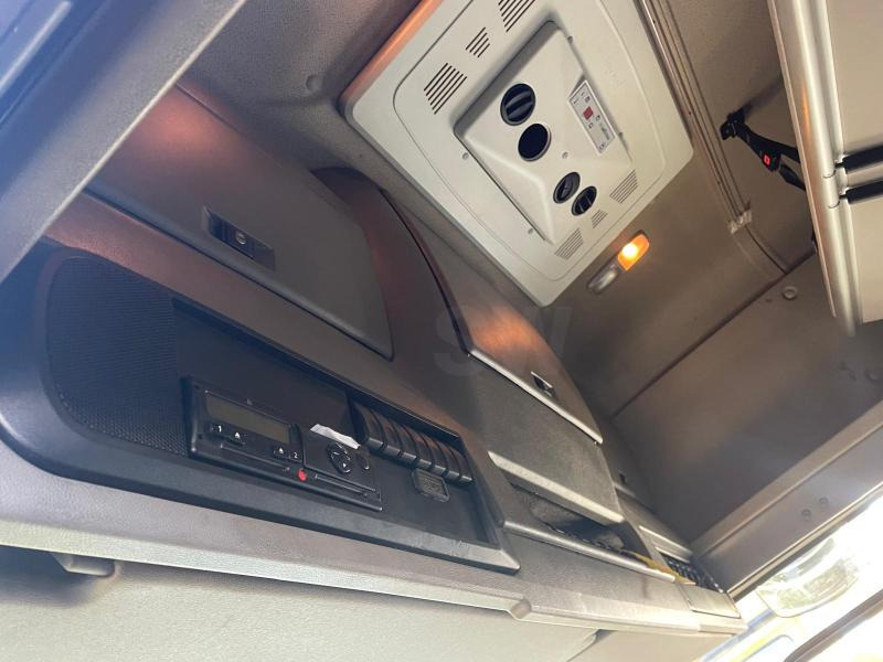 Φορτηγό μουσαμάς DAF CF75 310: φωτογραφία 10