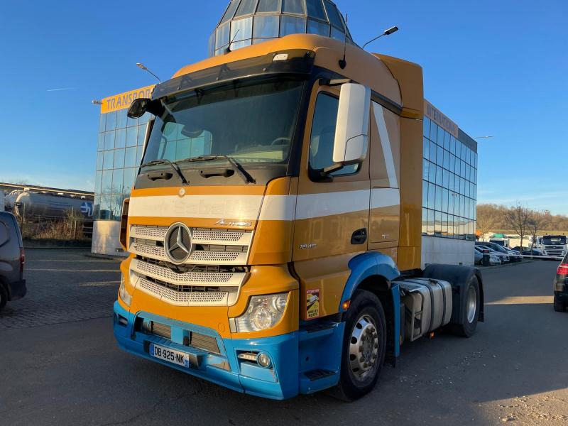 Mercedes Actros 1845 - Τράκτορας: φωτογραφία 1 Mercedes Actros 1845 - Τράκτορας: φωτογραφία 1