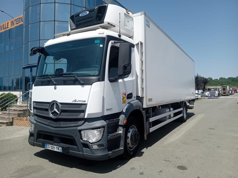Mercedes Antos 1827 - Φορτηγό ψυγείο: φωτογραφία 1 Mercedes Antos 1827 - Φορτηγό ψυγείο: φωτογραφία 1
