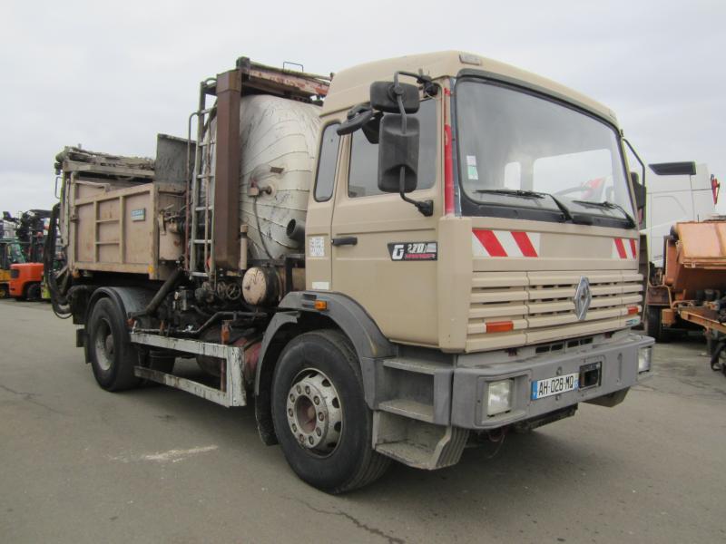 Renault G 270 - Φορτηγό βυτιοφόρο: φωτογραφία 2 Renault G 270 - Φορτηγό βυτιοφόρο: φωτογραφία 2