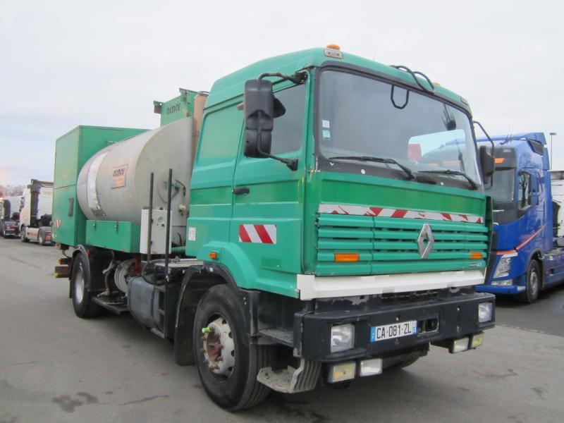 Renault G 340 TI MANAGER - Φορτηγό βυτιοφόρο, Μηχανών ασφάλτου: φωτογραφία 2 Renault G 340 TI MANAGER - Φορτηγό βυτιοφόρο, Μηχανών ασφάλτου: φωτογραφία 2