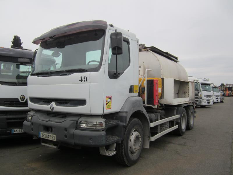 Renault Kerax - Φορτηγό βυτιοφόρο: φωτογραφία 1 Renault Kerax - Φορτηγό βυτιοφόρο: φωτογραφία 1