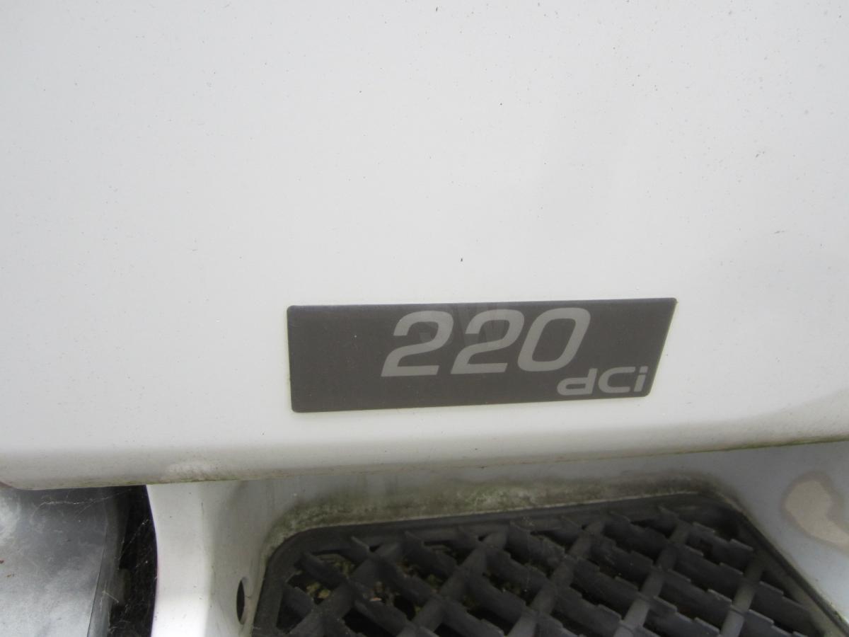 Renault Midlum 220 DCI - Φορτηγό κόφα: φωτογραφία 3 Renault Midlum 220 DCI - Φορτηγό κόφα: φωτογραφία 3