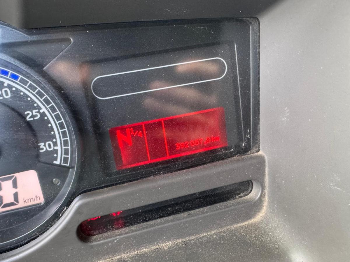 Φορτηγό βυτιοφόρο για τη μεταφορά καυσίμων Renault Premium 370 DXI: φωτογραφία 24