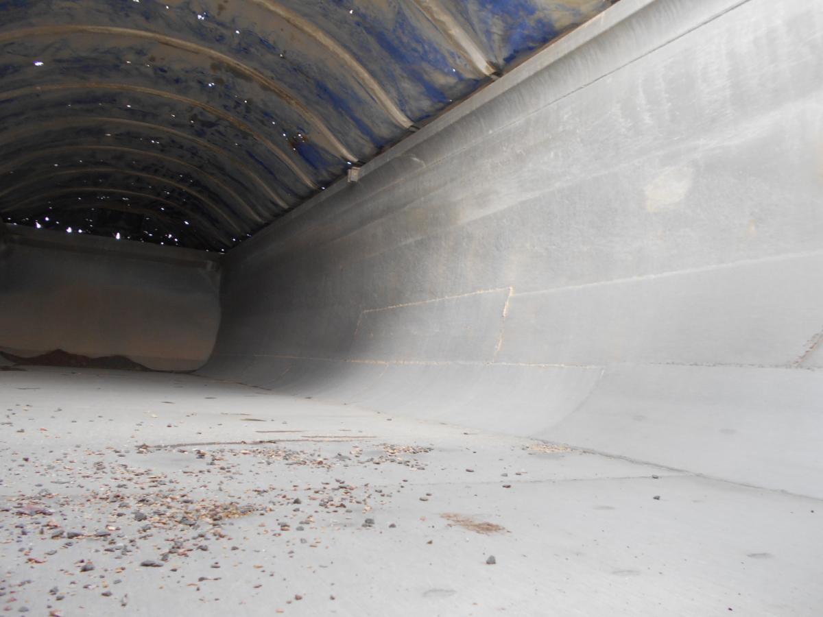 Επικαθήμενο ανατρεπόμενο Stas: φωτογραφία 12 Επικαθήμενο ανατρεπόμενο Stas: φωτογραφία 12